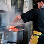 Bienheureux & Restaurant Отель Васкеаль