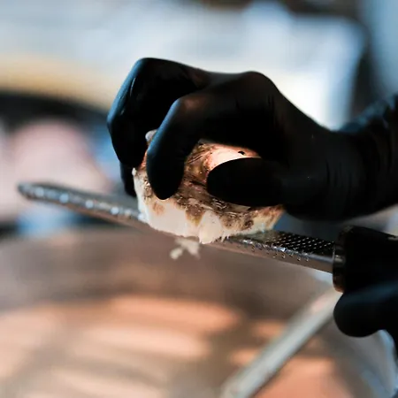 Bienheureux & Restaurant ホテル