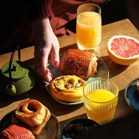 Bienheureux Hôtel&restaurant Hotel *