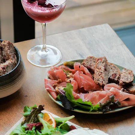 Bienheureux & Restaurant *