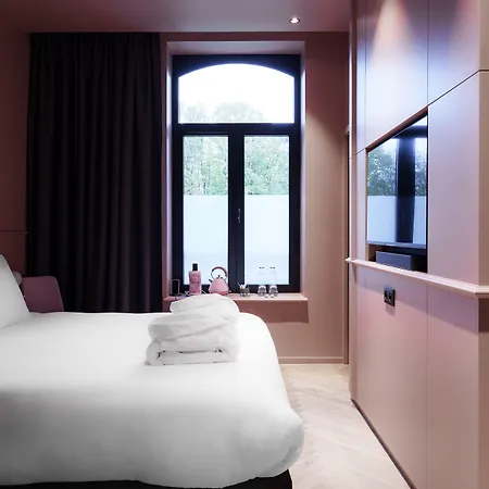 Hotel Bienheureux & Restaurant *