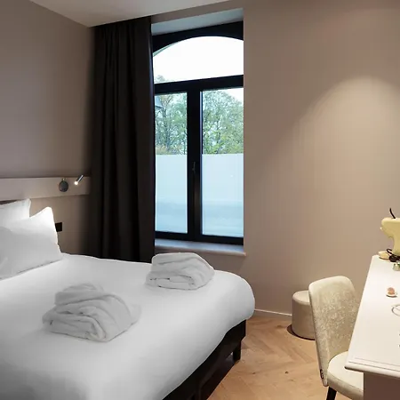 Hotel Bienheureux *
