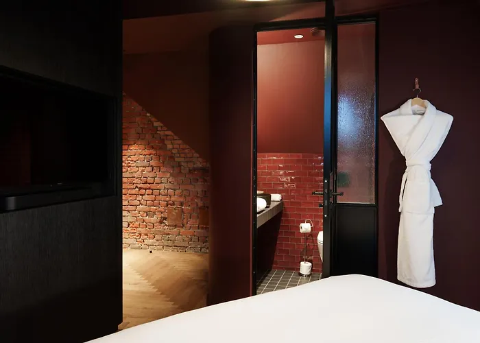 Hotel Bienheureux & Restaurant *