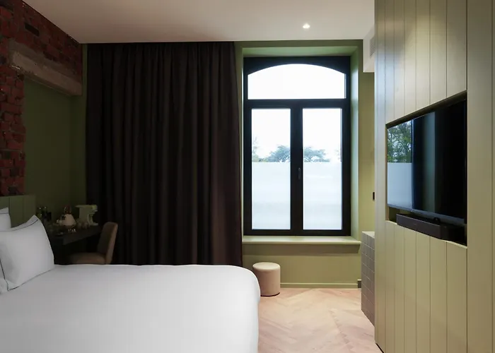 Hotel Bienheureux & Restaurant *