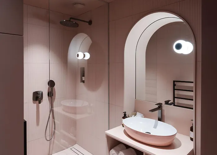 Hotel Bienheureux & Restaurant *