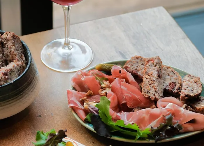 Bienheureux & Restaurant *