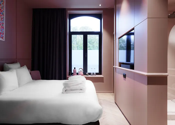 Hotel Bienheureux & Restaurant *